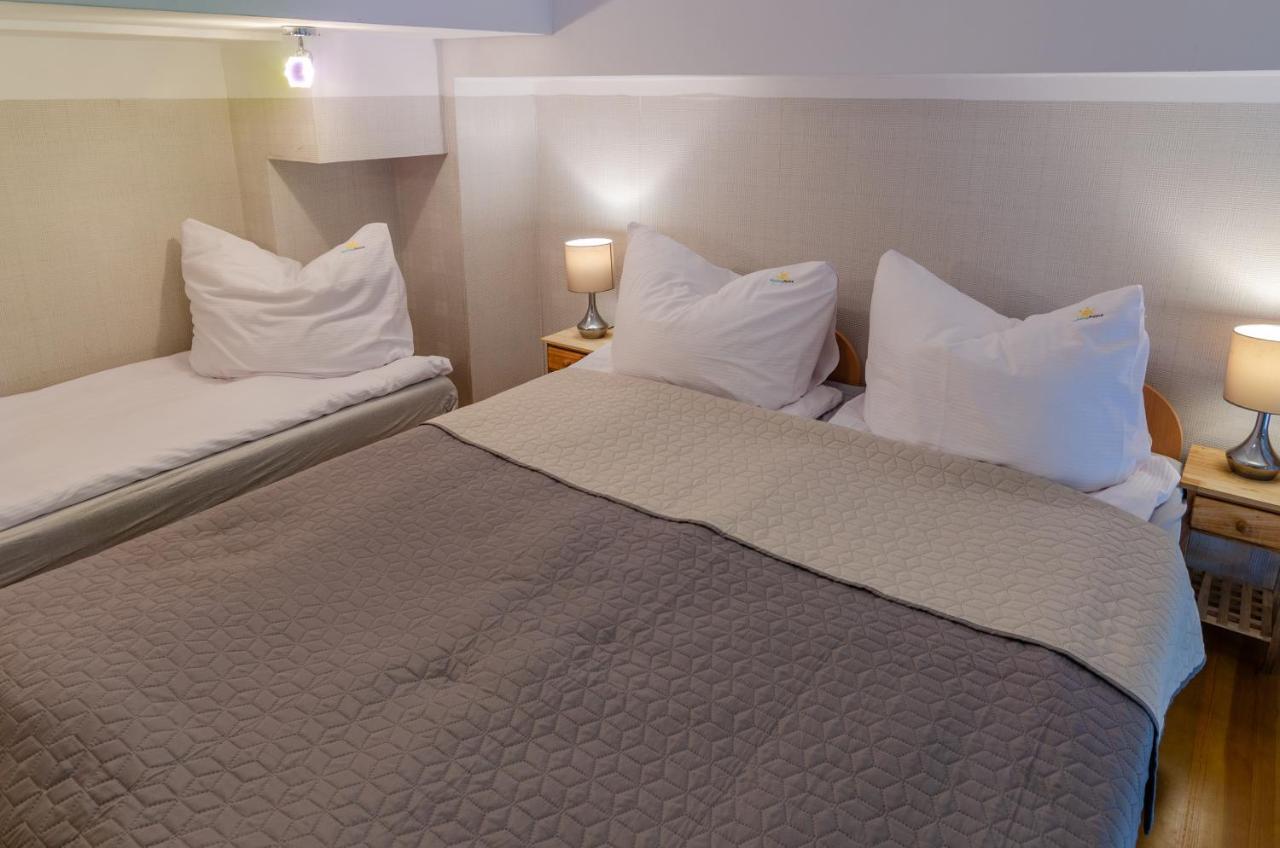 Holiday Home Slavia New S8 Miedzyzdroje Z Antresola I Balkonem Przy Plazy Bagian luar foto