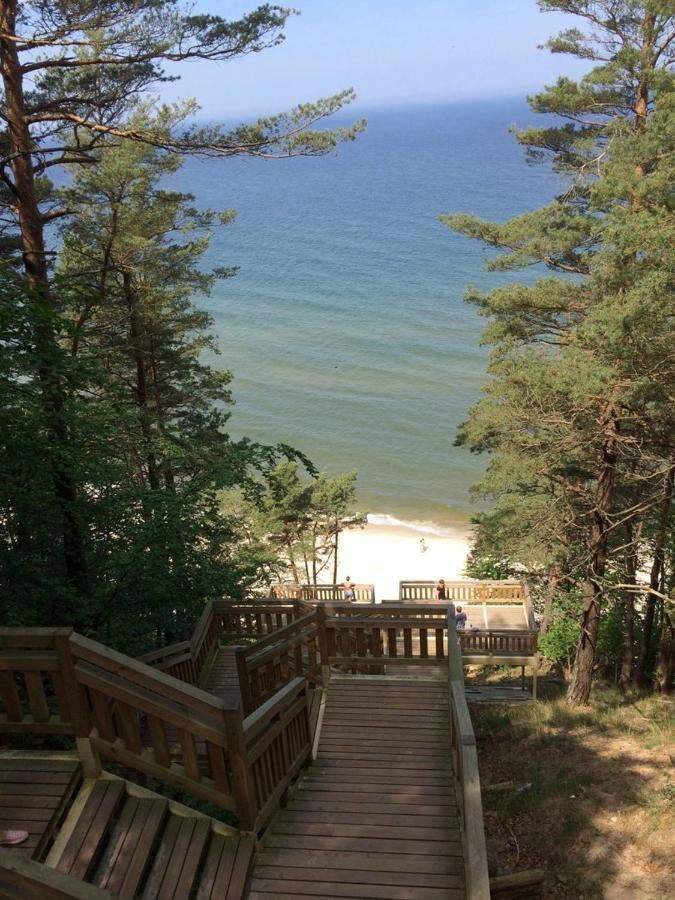 Holiday Home Slavia New S8 Miedzyzdroje Z Antresola I Balkonem Przy Plazy Bagian luar foto