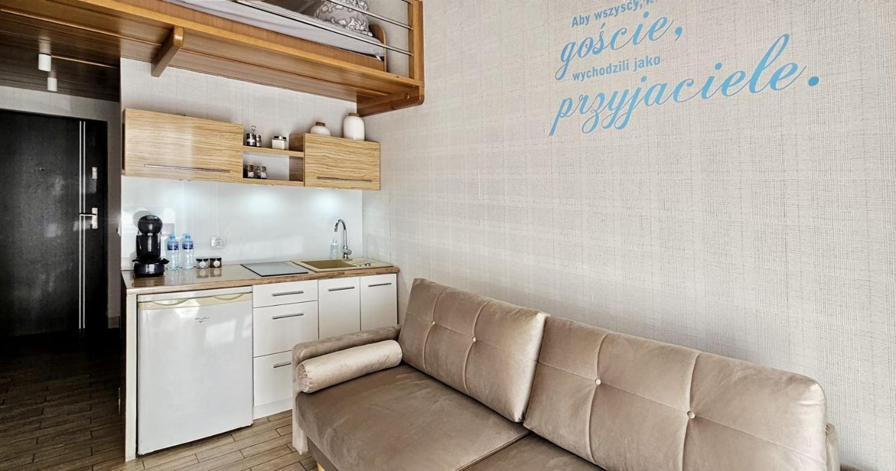 Holiday Home Slavia New S8 Miedzyzdroje Z Antresola I Balkonem Przy Plazy Bagian luar foto